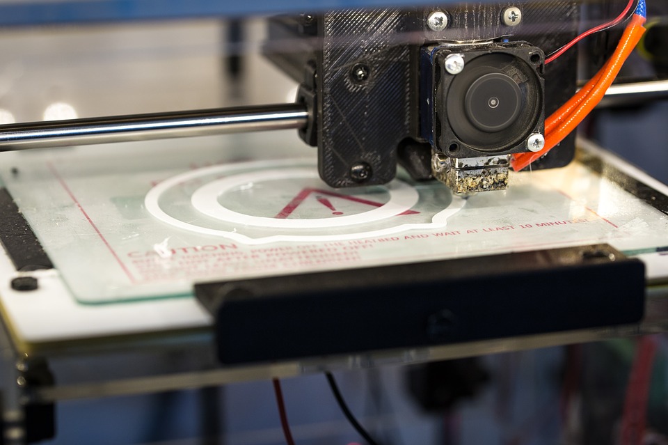 The same is an industrial 3D printer, where is the difference between "they".(图1)